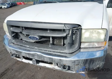 2004 Ford F-250 из США, поврежденный, VIN 1FTNF20L74EA69612